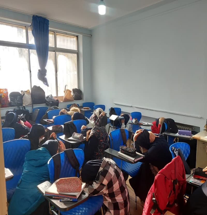 مانور سراسری زلزله و ایمنی دانش اموزان